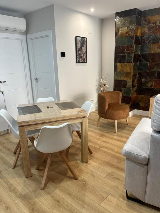 M & A Apartamentos Turisticos Salamanca Exterior photo